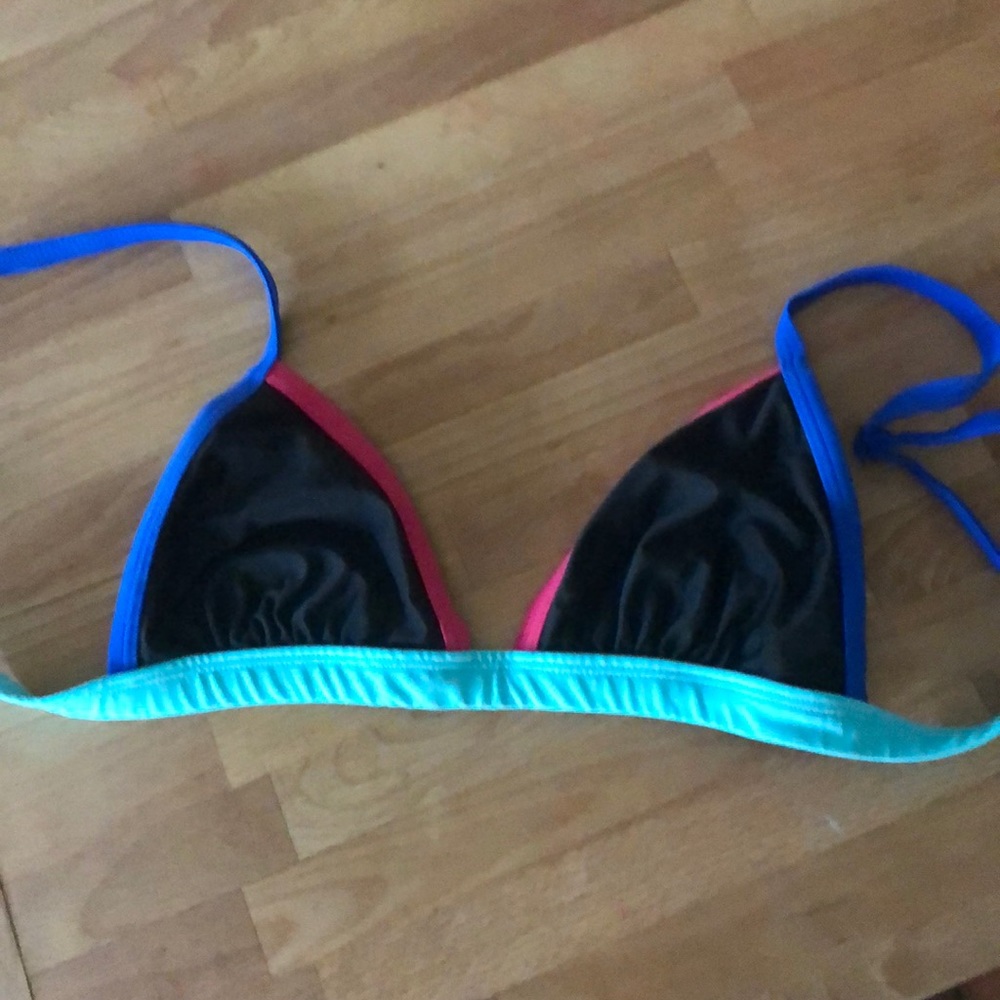 Color Block bikini top